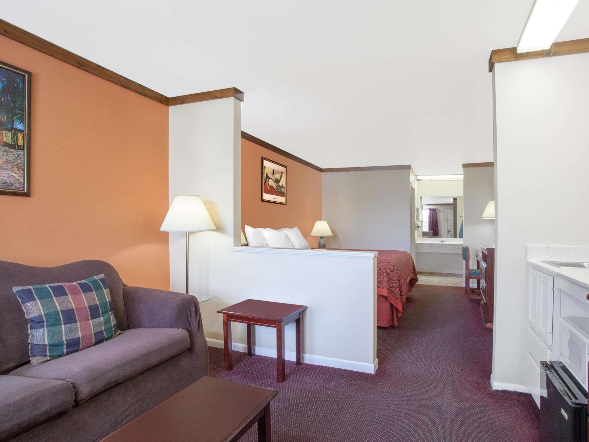 Days Inn By Wyndham Suites Fredericksburg Luaran gambar