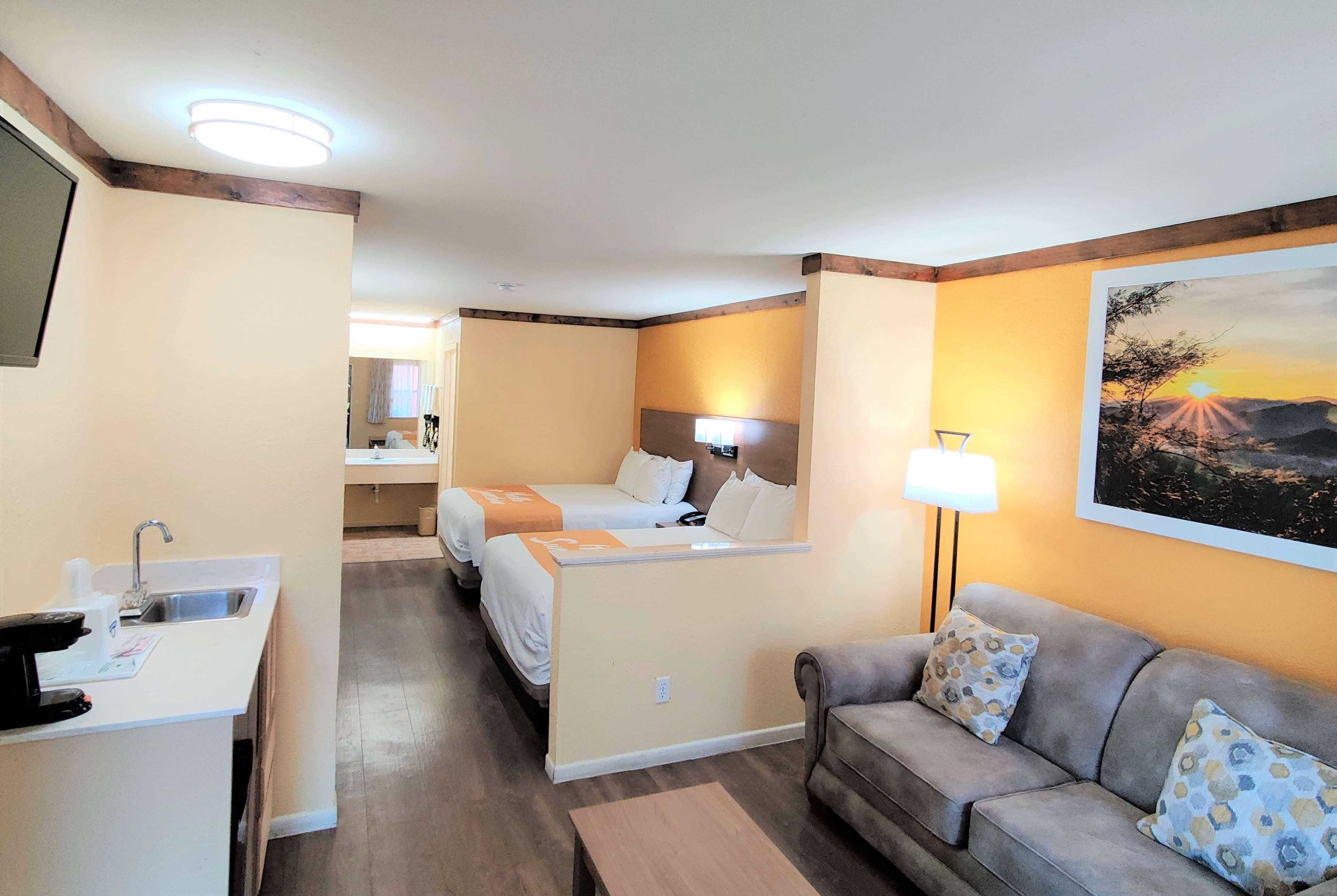 Days Inn By Wyndham Suites Fredericksburg Luaran gambar