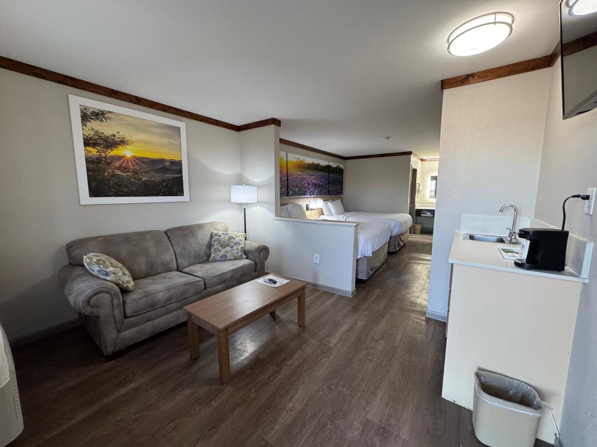 Days Inn By Wyndham Suites Fredericksburg Luaran gambar